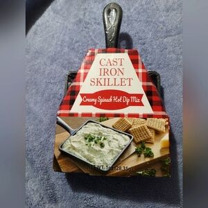 Small cast iron skillet